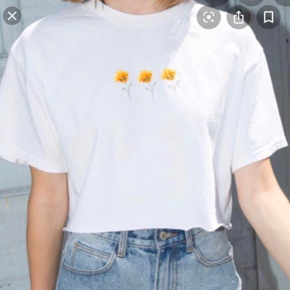 Brandy Melville Flower Embroidered Tee
